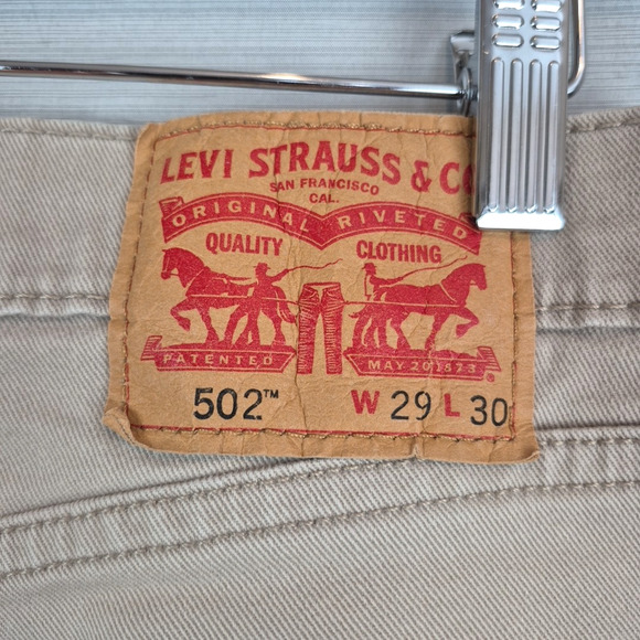 Levi's 502 Jeans Mens 29x30 Khaki Denim Taper Fit Light Wash Mid Rise Pockets - Picture 8 of 16